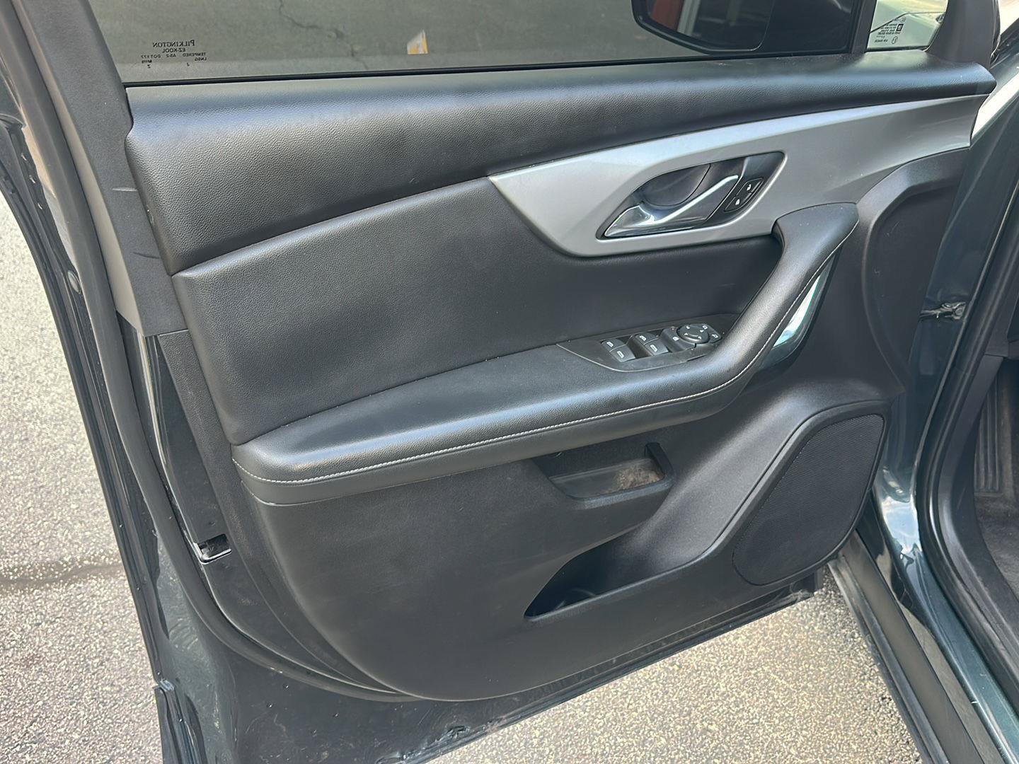 Used 2019 Chevrolet Blazer LT w/ LPO, Cargo Package FWD image 23
