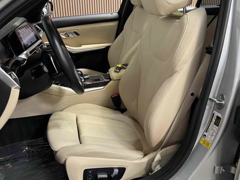 Used 2020 BMW 330i Sedan w/ Convenience Package RWD image 29