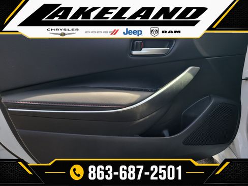 Used 2025 Toyota Corolla SE FWD image 14