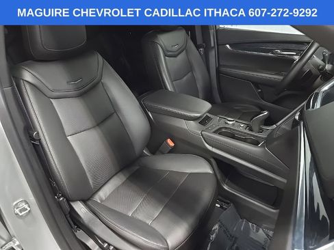 Used 2020 Cadillac XT5 Premium Luxury AWD/4WD image 15