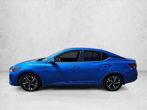 Used 2024 Nissan Sentra SV FWD image 8