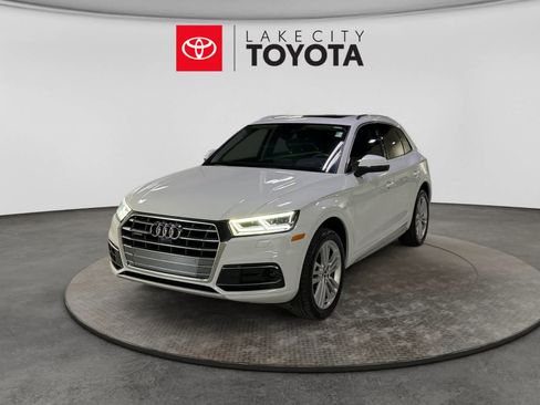 Used 2019 Audi Q5 Prestige w/ Prestige Package AWD/4WD image 1