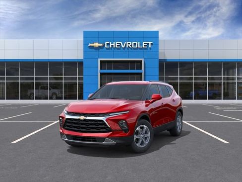 New 2026 Chevrolet Blazer LT w/ Convenience Package FWD image 8