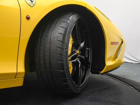 Used 2015 Ferrari 458 Speciale A image 37