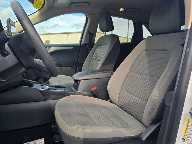 Used 2020 Ford Escape SE FWD image 11