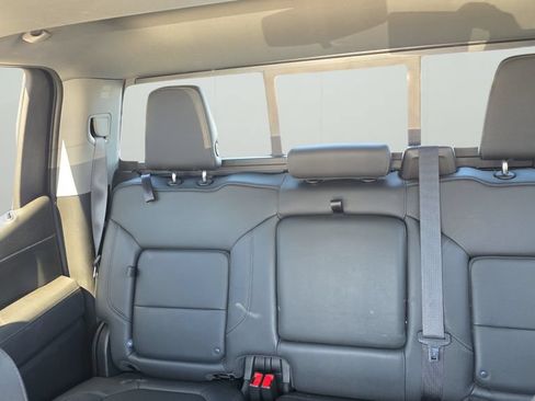 Used 2021 Chevrolet Silverado 1500 LT Trail Boss w/ Convenience Package II AWD/4WD image 14
