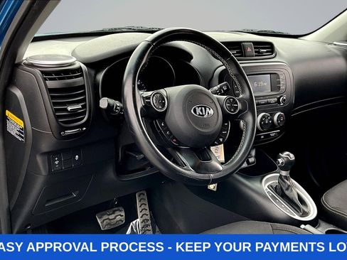 Used 2016 Kia Soul + w/ Designer's Package FWD image 19