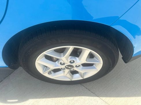 Used 2023 Kia Soul S FWD image 33