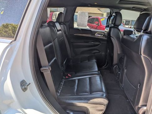Certified 2017 Jeep Grand Cherokee Limited AWD/4WD image 34