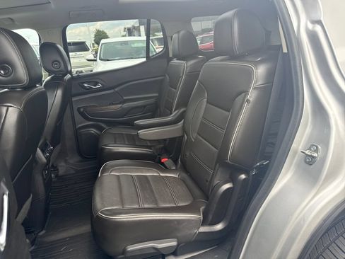 Certified 2020 GMC Acadia Denali w/ LPO, Floor Liner Package AWD/4WD image 9