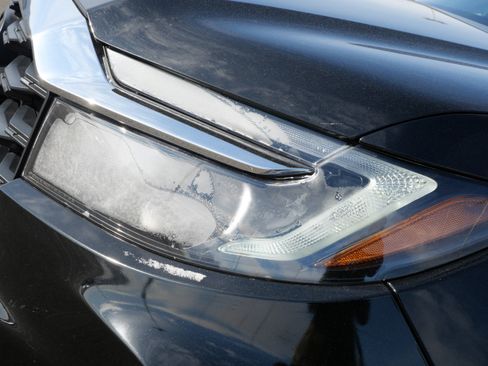 Used 2024 Honda Passport EX-L image 16