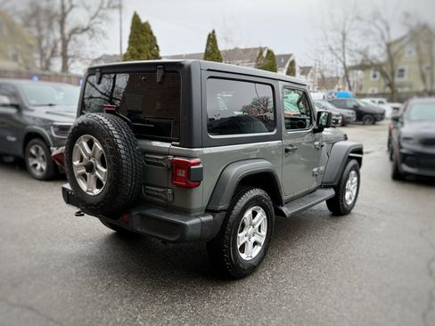 Used 2021 Jeep Wrangler Sport S image 8