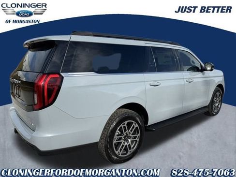 New 2025 Ford Expedition Max Active image 11