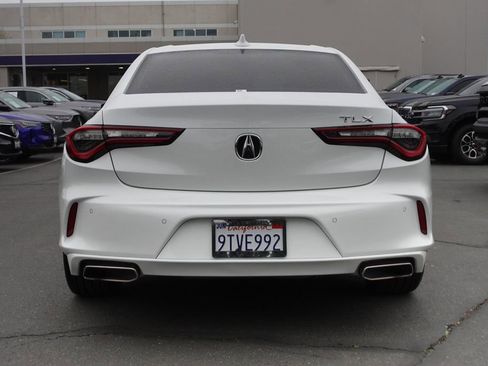 Certified 2025 Acura TLX w/ Technology Package image 8