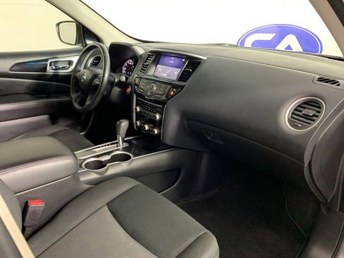 Used 2020 Nissan Pathfinder SV FWD image 41