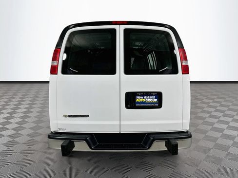 Used 2025 Chevrolet Express 2500 w/ Driver Convenience Package RWD image 6