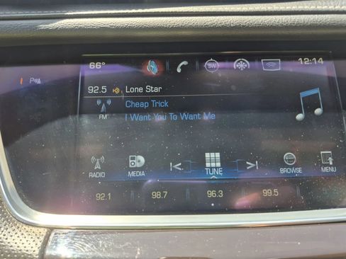 Used 2017 Cadillac XT5 Luxury w/ Driver Awareness Package image 29