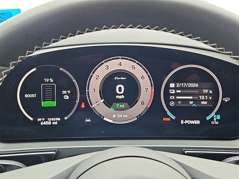 Certified 2024 Porsche Cayenne Turbo image 37