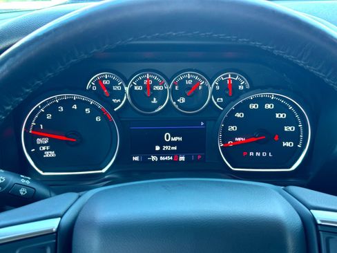 Used 2020 Chevrolet Silverado 1500 LT Trail Boss image 25