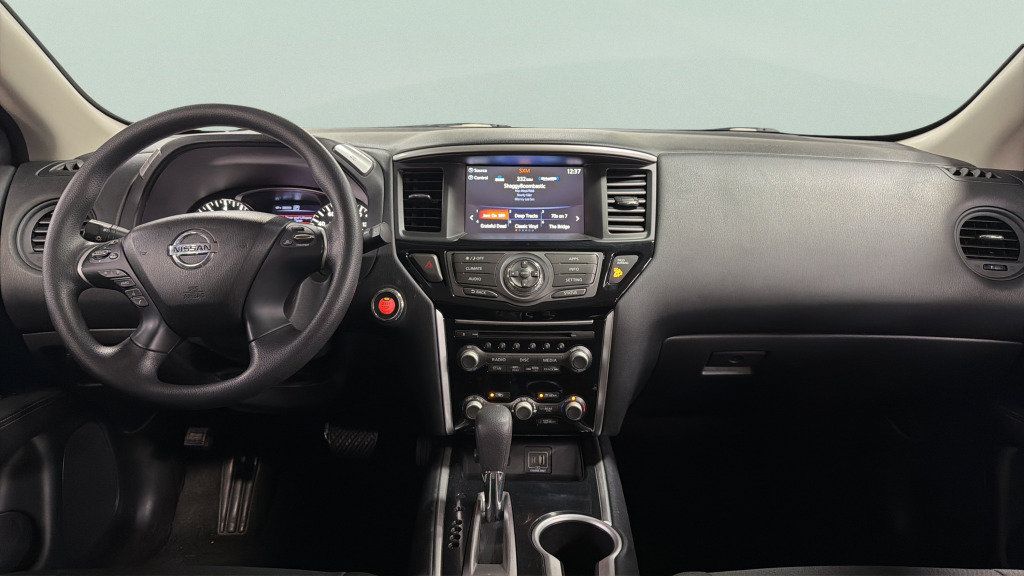 Used 2019 Nissan Pathfinder S AWD/4WD image 39