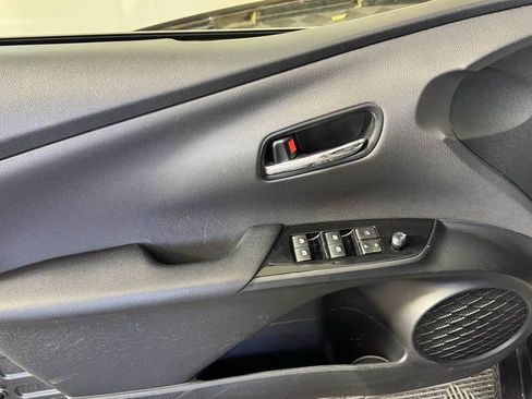 Used 2017 Toyota Prius Two FWD image 10
