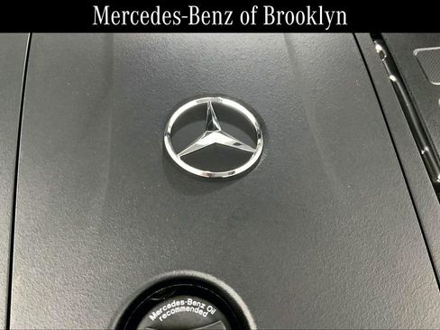 Used 2026 Mercedes-Benz GLC 300 GLC 300 image 32