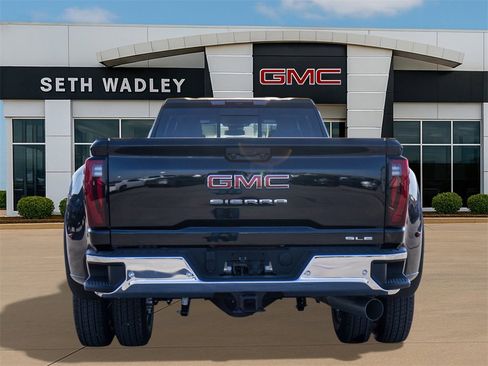 New 2026 GMC Sierra 3500 SLE w/ SLE Value Package image 6
