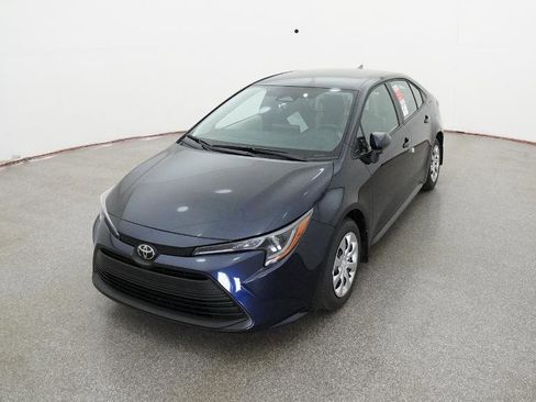 New 2026 Toyota Corolla LE FWD image 3