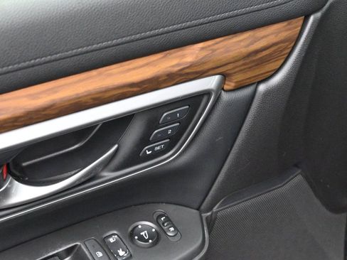 Used 2019 Honda CR-V EX-L image 10