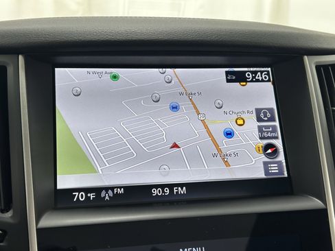 Used 2022 INFINITI Q50 Sensory image 16