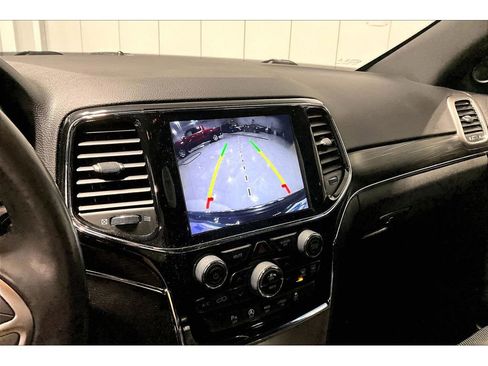 Used 2019 Jeep Grand Cherokee Limited w/ Luxury Group II image 22