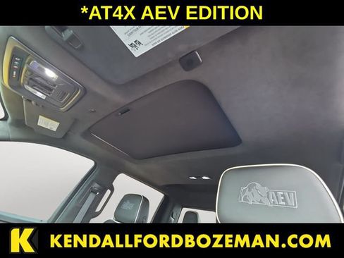 Used 2025 GMC Sierra 2500 AT4X w/ AT4X AEV Edition AWD/4WD image 12