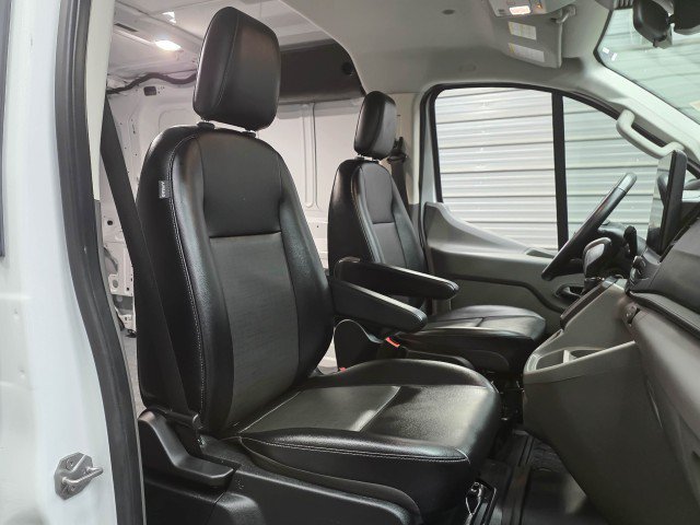 Used 2024 Ford Transit 150 Low Roof AWD w/ Exterior Upgrade Package image 17
