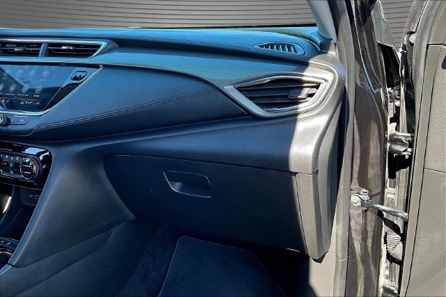 Used 2023 Buick Encore GX Select w/ Sport Touring Package FWD image 25