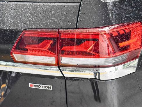 Used 2021 Volkswagen Atlas SEL Premium image 7