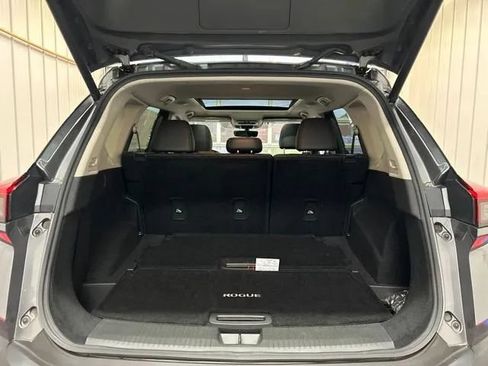 Used 2023 Nissan Rogue SL w/ SL Premium Package AWD/4WD image 13