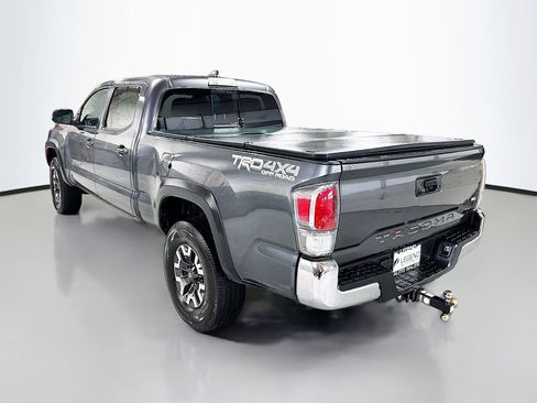 Used 2020 Toyota Tacoma TRD Off-Road image 9