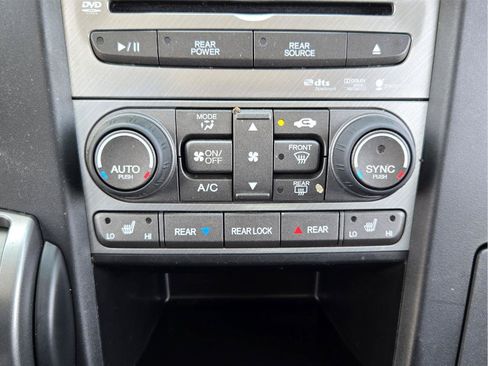 Used 2012 Honda Pilot Touring image 17