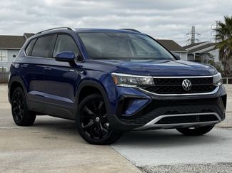 Used 2024 Volkswagen Taos SE video 2
