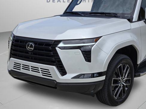 Certified 2026 Lexus GX 550 w/ Accessory Package (2T) AWD/4WD image 33