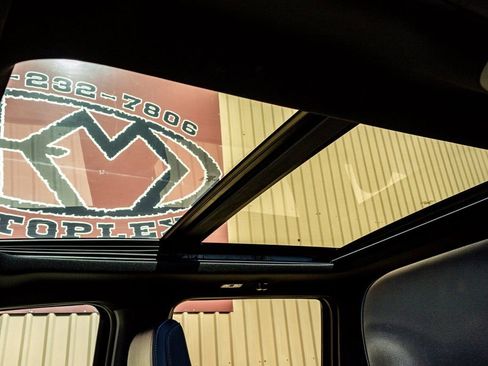 Used 2022 Ford F150 Lariat image 22