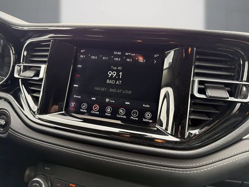 Used 2021 Dodge Durango SXT RWD image 19