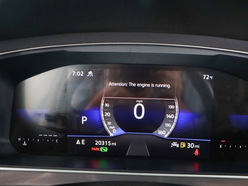 Used 2024 Volkswagen Tiguan SE image 15