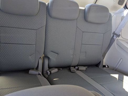 Used 2010 Dodge Grand Caravan SE w/ Climate Group image 23