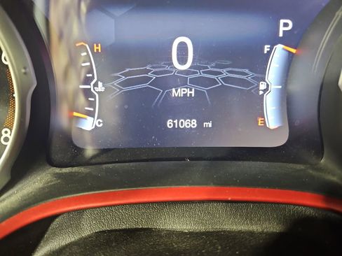 Used 2019 Jeep Compass Trailhawk w/ Cold Weather Group image 17