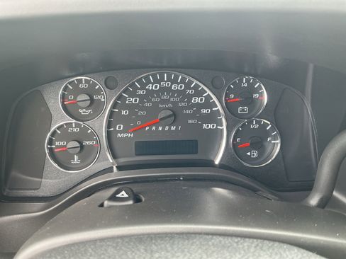New 2025 Chevrolet Express 2500 w/ Driver Convenience Package RWD image 15