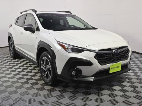 Used 2024 Subaru Crosstrek 2.0i Premium image 9