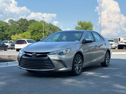 Used 2016 Toyota Camry XLE w/ Moonroof Package