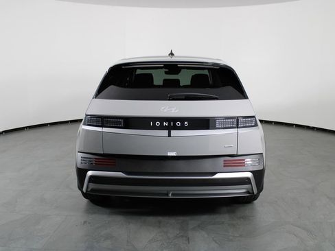 New 2026 Hyundai Ioniq 5 SEL image 3