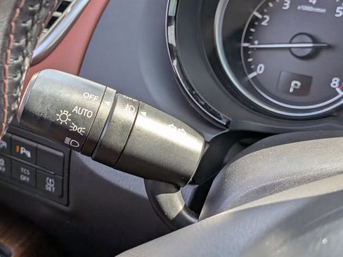 Used 2017 MAZDA CX-9 Signature AWD/4WD image 16